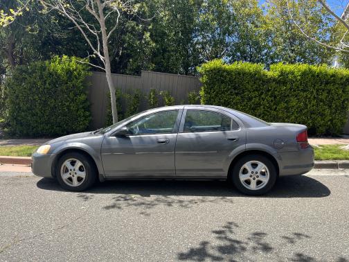 Photo 1 of 6 of 2004 Dodge Stratus SXT